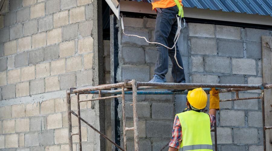 Expert new roof installation services in Umpqua, OR